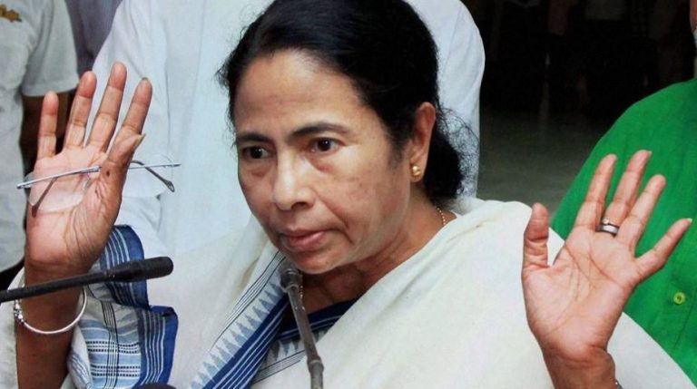 West Bengal: TMC leaders including minister Firhad Hakim receive bail after arrest by CBI in Narada case, CM Mamata dared CBI to arrest her