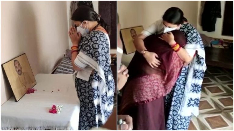 Union Minister Smriti Irani makes a surprise visit to Amethi to assess the Covid-19 situation, visits residence of deceased BJP MLA