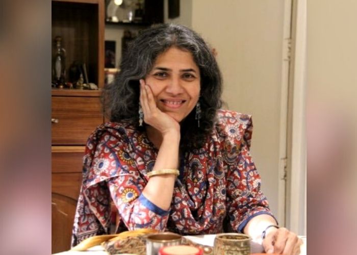 Journalist Seema Chishti mocks Hinduism while pretending to be being critical of the RSS