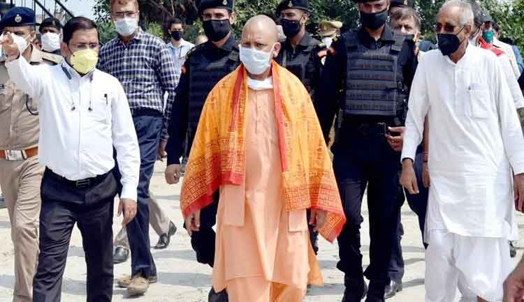 Uttar Pradesh: Monitoring Committees prove their effectiveness in combating Covid-19, conduct over 2 lakh tests in rural areas in a day