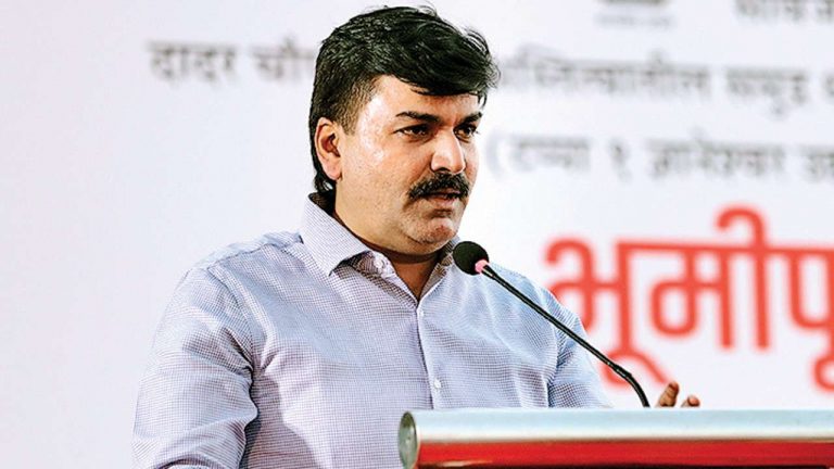 Shiv Sena leader demands a flyover in Mumbai be renamed after Moinuddin Chishti, who credited himself for capturing Prithviraj Chauhan