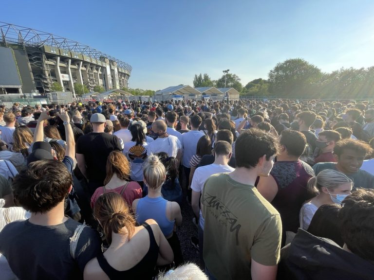 Viral video: Mayhem at UK stadium for vaccination, thousands gather only to be denied vaccine after waiting for hours