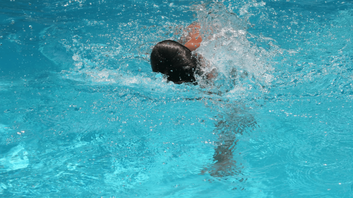 Israel: 11-year-old Jewish girl attacked by Arab girls in swimming pool