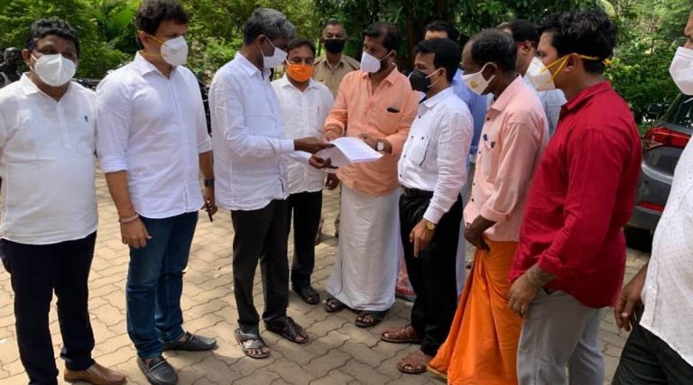 Karnataka: After VHP’s protest, govt withdraws decision to pay Muslim clerics from Hindu temple funds