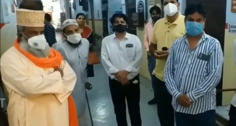 Rajasthan: District Collector of Chittorgarh organizes special vaccination drive for Muslim community