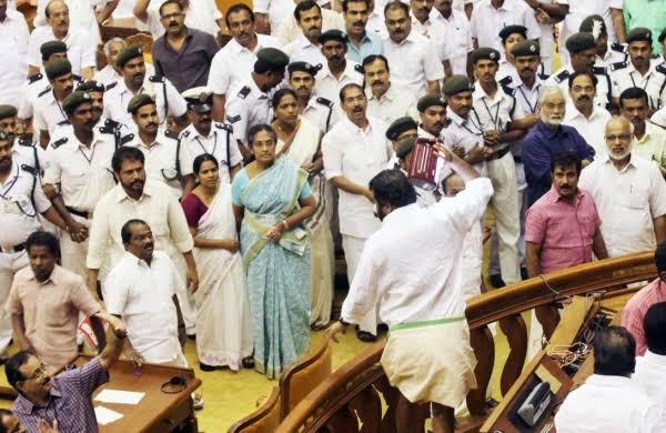 Supreme Court dismisses Kerala government’s petition citing parliamentary privilege to seek withdrawal of criminal cases against former LDF MLAs