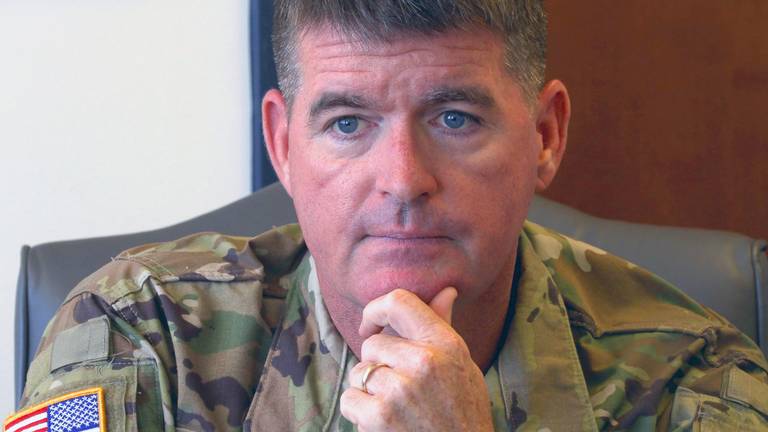 US Army General has a meltdown after being questioned by Twitter user, netizens accuse him of trying to crush their free speech right