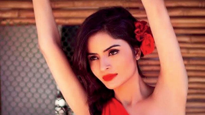 Mumbai Police demanded Rs 15 lakhs to avoid arrest, claims Gandi Baat actress Gehana Vasisth
