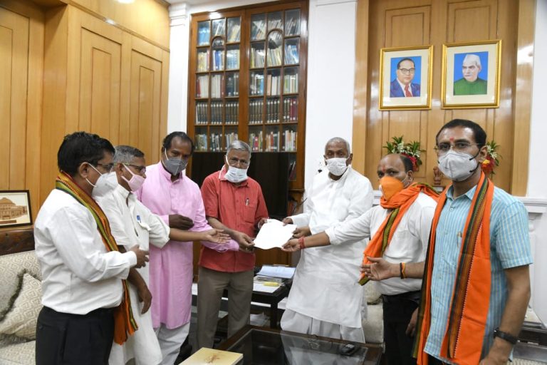VHP submits memorandum to Bihar Governor voicing concern over growing attacks on Hindus, especially Mahadalits by Jihadi elements in state