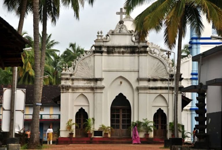 Kerala: Catholic Church Diocese announces financial incentive for families with five or more kids to increase population