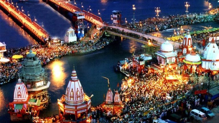 Haridwar police arrest tourists smoking hookah at Har Ki Pauri, Ganga Sabha says will form a committee to educate tourists