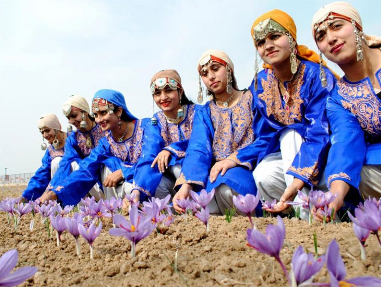 J and K domicile rules amended: Spouses of women who married outside of the UT can now get domicile certificate