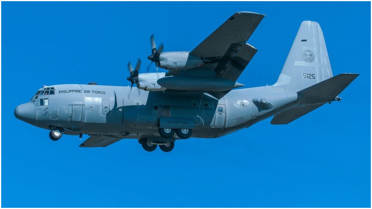 Philippines Air Force C130 crashes with 85 people on board