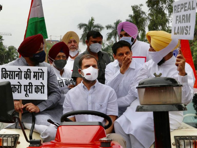 Delhi Police confiscates the tractor Rahul Gandhi drove to Parliament to protest against farm laws
