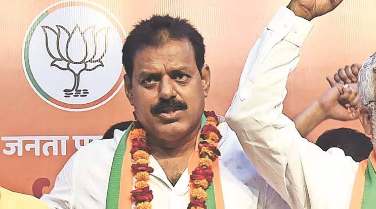 Uttar Pradesh: Former MLA Jitendra Singh Bablu expelled from BJP after Rita Bahuguna Joshi objects to his entry