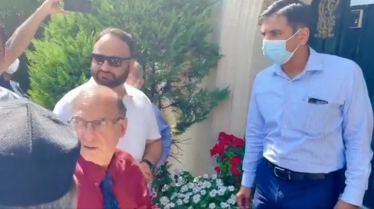 ISI agent Ghulam Nabi Fai leads anti-India protest at Indian Embassy in Washington DC, embassy officials refuse to accept memorandum