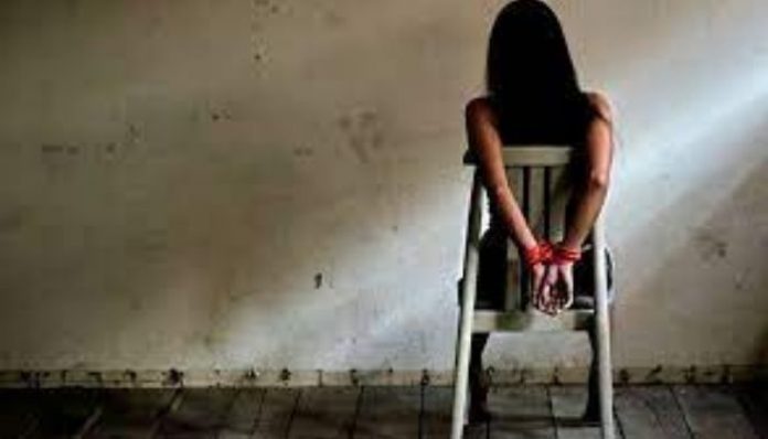 Pakistan: Christian girl kidnapped forcibly converted to Islam by one Zahid