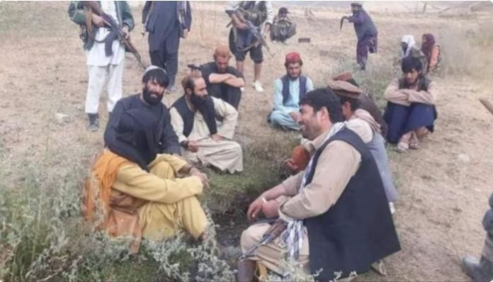 Afghanistan: 6 Pakistanis associated with Taliban surrender before resistance forces