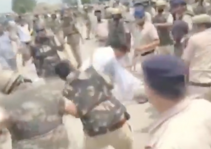 Rabble rousers lathi charged at Bastara toll plaza in Haryana