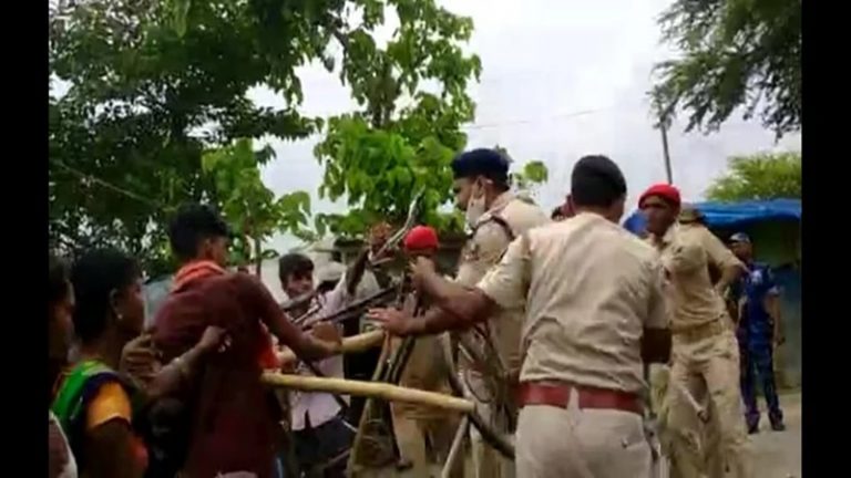 Tension in Muzaffarpur after Muharram and Suwariya mela at the same place, locals clash with police after pigs meant for sacrifice snatched by cops