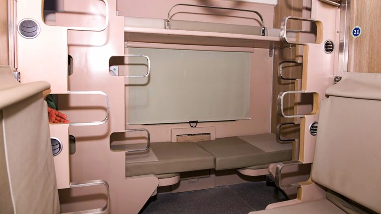 Did Indian Railways increase the number of berths in new Economy 3AC coaches by adding side middle berths? A fact-check