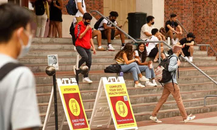 USA: While American elites party around at Met Gala without masks, this is what two educational institutes are doing to vaccinated students