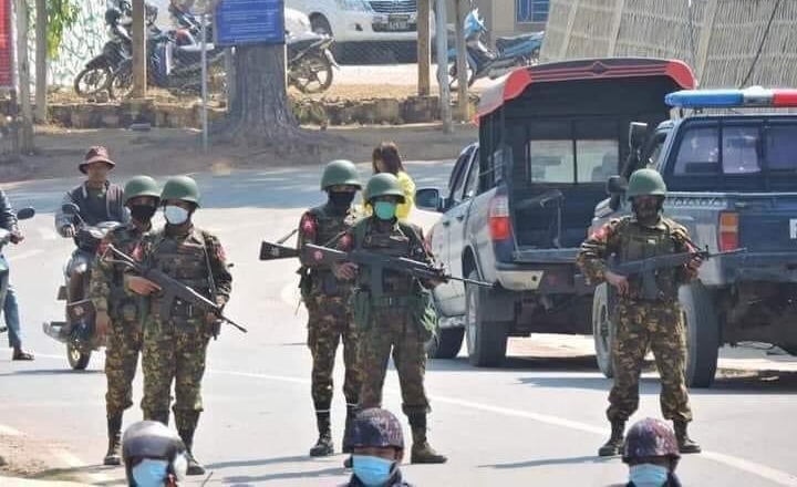 Myanmar: Militant groups launch attack on Army after launch of “resistance war” against Junta, civilians flee across the border towards Mizoram