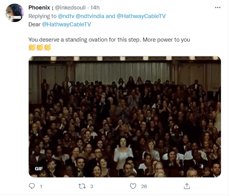 Screenshot of video and comment of netizen 