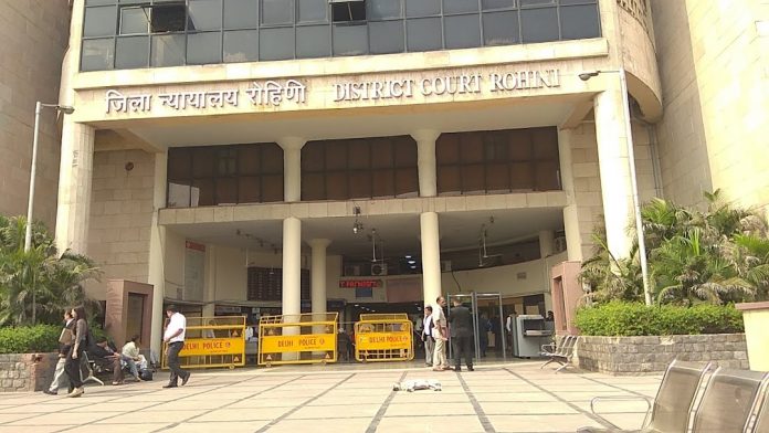 Rohini Court Shooutout leaves gangster Jitendra Gogi dead