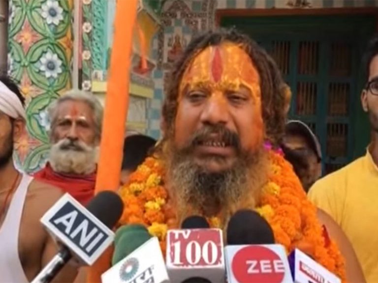Declare India a ‘Hindu Rashtra’ and terminate nationality of Muslims & Christians, else I will take Jal Samadhi: Jagadguru Paramhans Acharya Maharaj