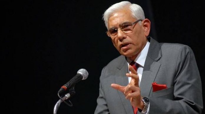 Congress supporters try to claim 'clean chit' in 2G and Coal scam by spinning an apology by former CAG Vinod Rai to Sanjay Nirupam