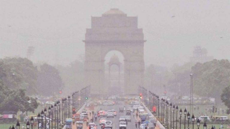 As Punjab farmers begin to burn stubble, Delhi air quality dips to ‘very poor’