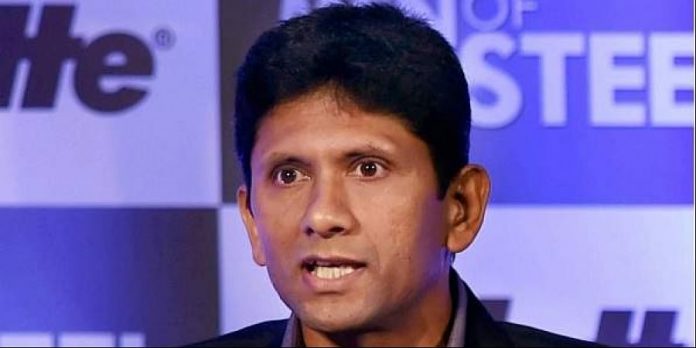 Venkatesh Prasad slams Waqar Younis over 'Namaz' comment