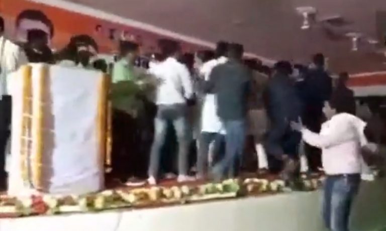 Chhattisgarh: Congress leader assaulted on stage by other leaders for saying that CM Bhupesh Baghel should vacate the post for TS Singh Deo