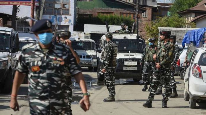 Street vendor Virendra Paswan from Bihar, murdered by Islamic terrorists, cremated in Srinagar: Mayor says it was the wish of the family