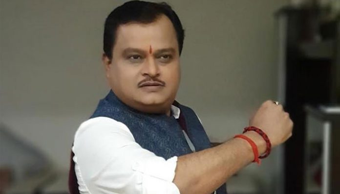 Suresh Chavhanke warns YouTube channel of legal action