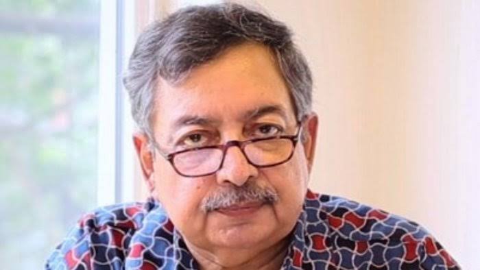 Journalists spread rumours about ‘me too’ accused Vinod Dua’s death, daughter clarifies he is still alive in the ICU