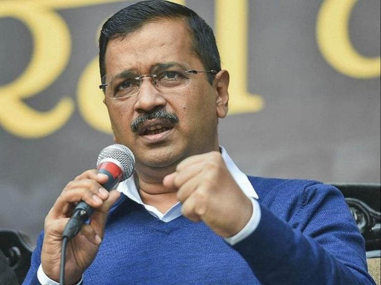 Arvind Kejriwal promises monthly allowance of 1000 rupees for Punjab women before elections