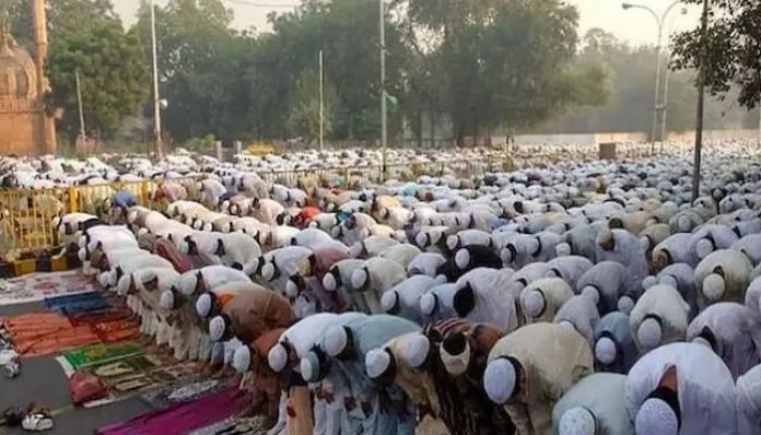 Hindus, Sikhs oppose offering of Namaz at Gurdwara on 'Guru purab'