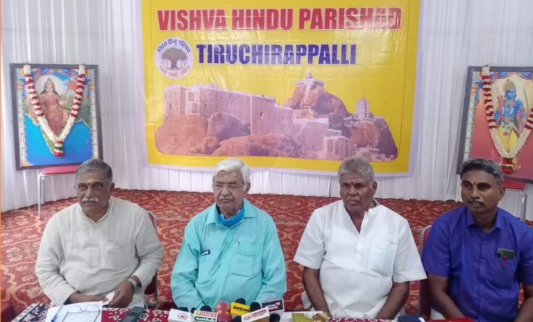 “Govt cannot be the owner of temples”: VHP urges centre to free Hindu Temples from govt control, starts discussions to evolve alternate control structure