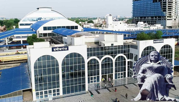 Rani Kamlapati: Read about the queen from the Gond tribe in whose name the Habibganj railway station will now be known as