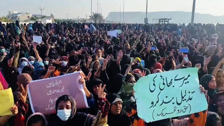 Baloch women protest on the streets of Gwadar against Pakistan oppression and China’s CPEC: Read details