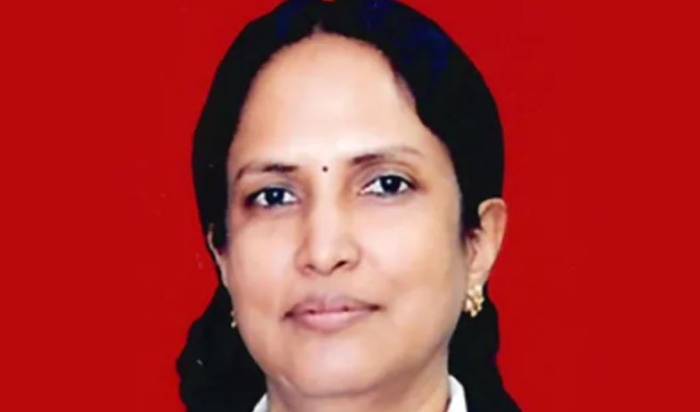 SC collegium refuses to elevate Bombay HC judge as permanent judge for her insensitive ‘skin-to-skin contact’ verdict, to revert as district judge