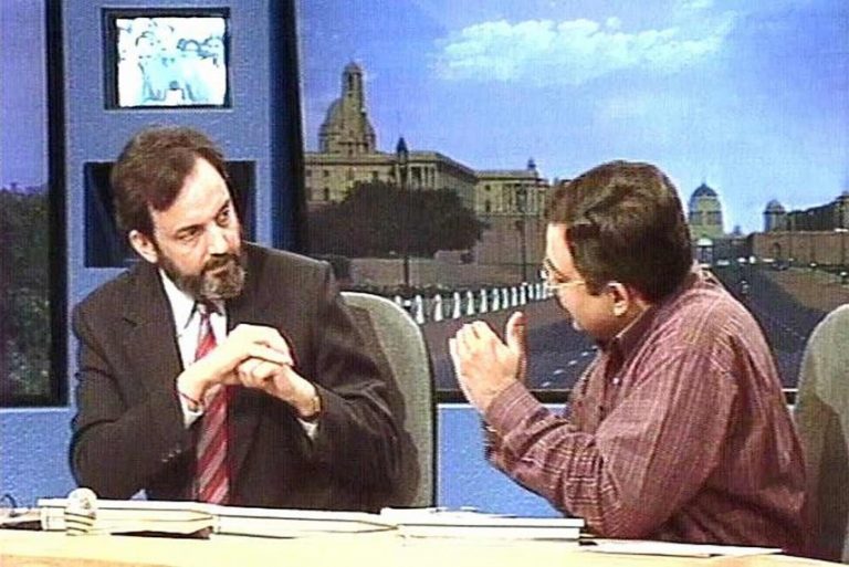 ‘Meet when you have balls’: Screenshot of Vinod Dua fighting with Prannoy roy goes viral after former’s demise, here is the story behind it