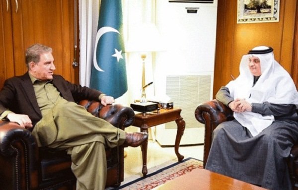Shah Mehmood Qureshi's impertinence with Saudi official triggers online backlash
