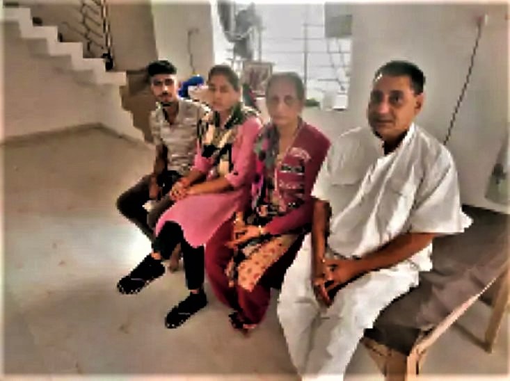 2 Hindu sisters from Pakistan await their Indian citizenship 33 years after taking shelter in India because Pakistan govt is withholding a report: Details