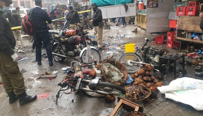 Lahore: Bomb blast leaves 3 dead, police harass Pashtun and Baloch students under the garb of investigation