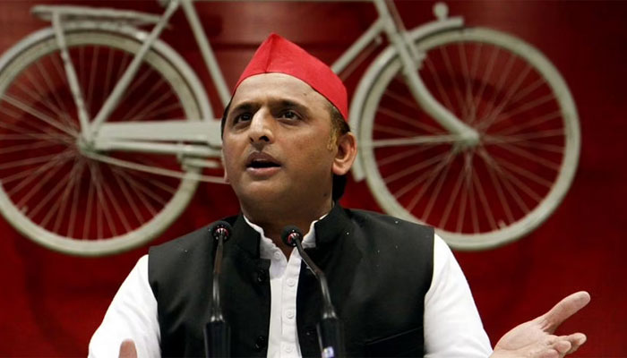 Akhilesh Yadav spews hate on Gujaratis, accuses them of ‘taking away everything’ from Uttar Pradesh