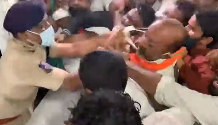 Telangana Police uses brute force to disrupt protest against govt order, arrests state BJP president B Sanjay Kumar