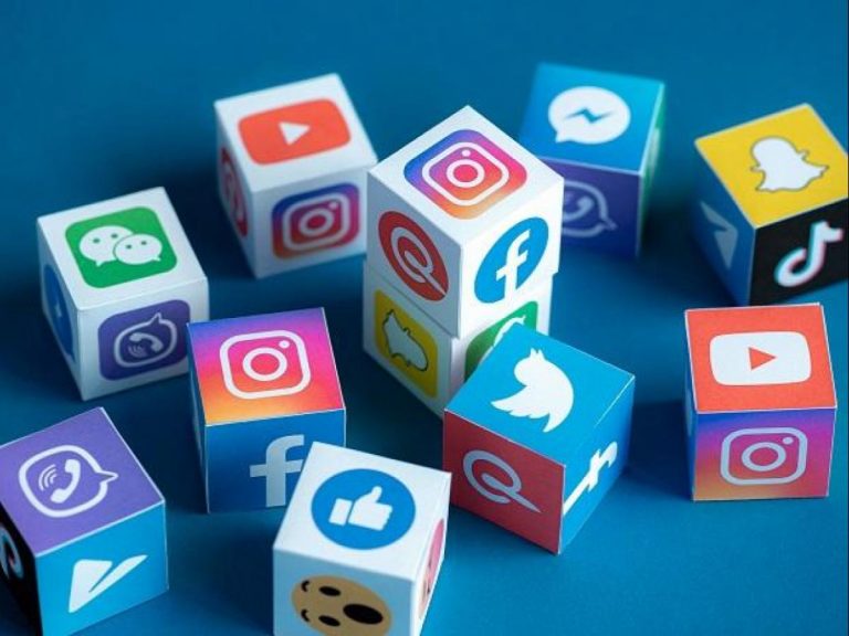 Ministry of Information and Technology blocks social media profiles distributing fake footage of cabinet briefing